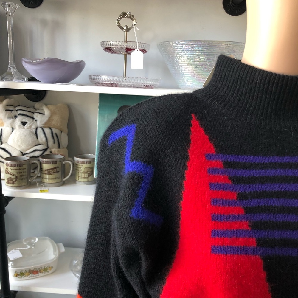 1991 Knit Lambswool Abstract Shapes Sweater | IB Diffusions - Picture 5 of 8